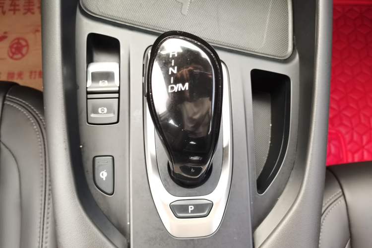 Used Haval F7 2020 1.5T Two-Wheel Drive i-Trend Interior 5