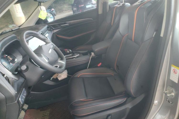Used Haval F7 2020 2.0T Two-Wheel Drive i-Van Left Front Seat