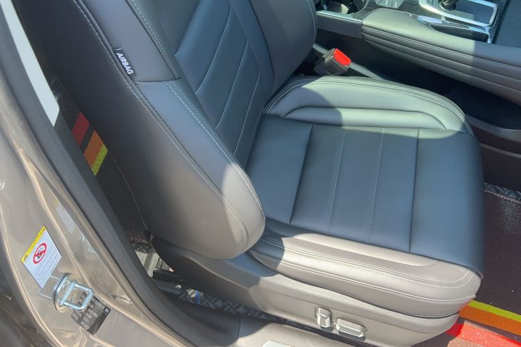 Used Haval F7 2020 1.5T Two-Wheel Drive i-Trend Right Front Seat