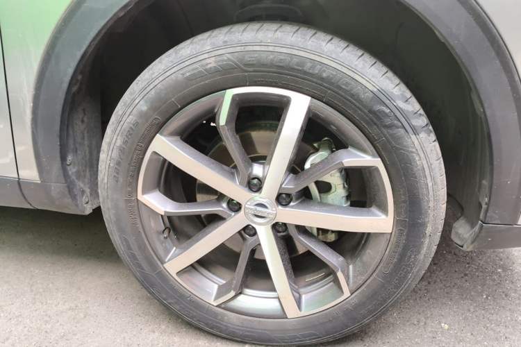 Used Haval F7 2020 1.5T Two-Wheel Drive i-Type Right Front Wheel Hub