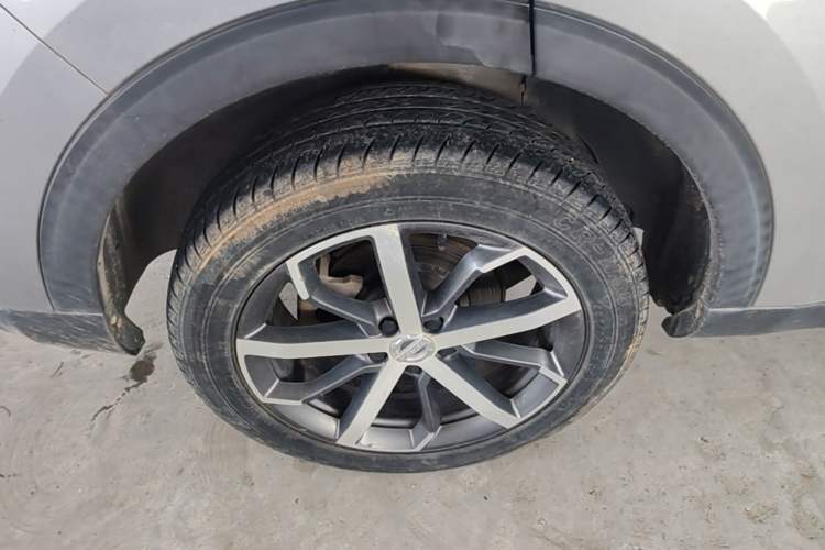 Used Haval F7 2020 1.5T Two-Wheel Drive i-Type Right Rear Wheel Hub