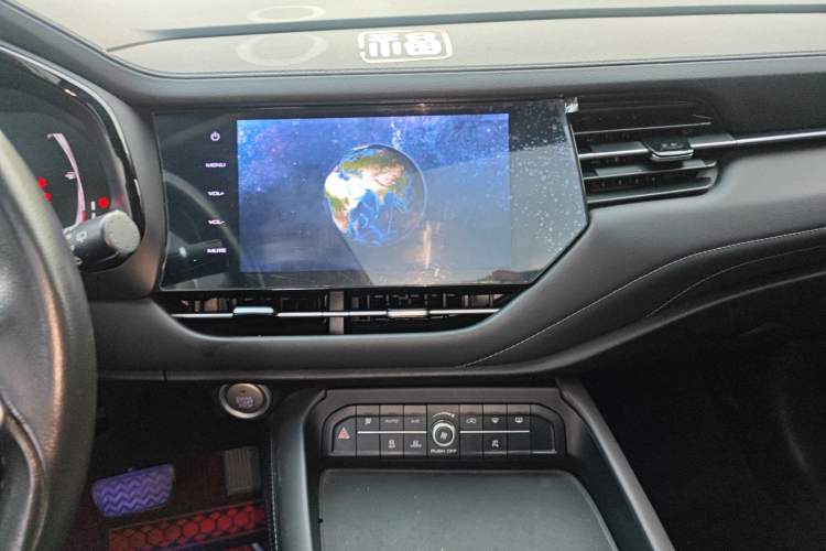 Used Haval F7 2020 1.5T Two-Wheel Drive i-Type Audio And AC Panel