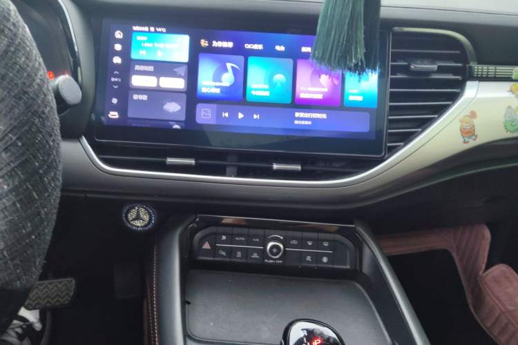 Used Haval F7 2020 1.5T Two-Wheel Drive i-Type Audio And AC Panel