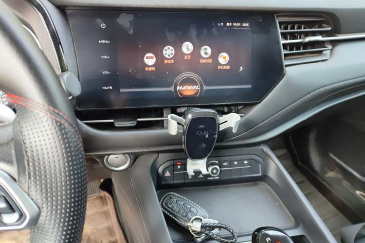 Used Haval F7 2020 1.5T Two-Wheel Drive iCool Audio And AC Panel