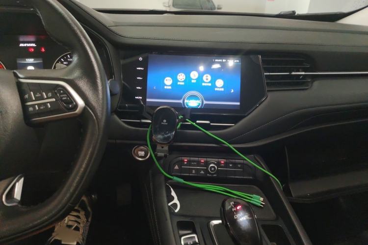 Used Haval F7 2020 1.5T Two-Wheel Drive iShow Audio And AC Panel