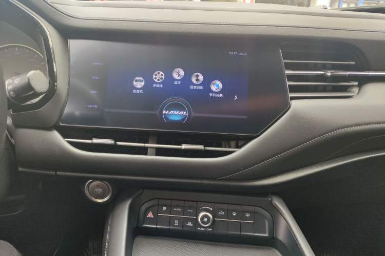 Used Haval F7 2020 1.5T Two-Wheel Drive iCool Audio And AC Panel