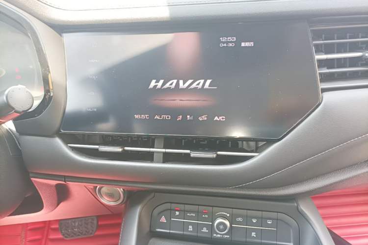 Used Haval F7 2020 1.5T Two-Wheel Drive i-Type Audio And AC Panel