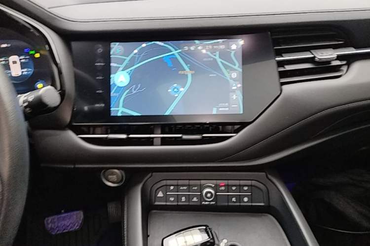 Used Haval F7 2020 1.5T Two-Wheel Drive i-Trend Audio And AC Panel