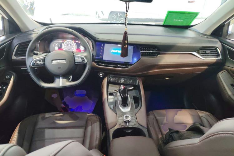 Used Haval F7 2020 1.5T Two-Wheel Drive i-Trend Center Console