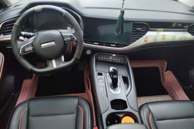 Used Haval F7 2020 1.5T Two-Wheel Drive i-Type Center Console