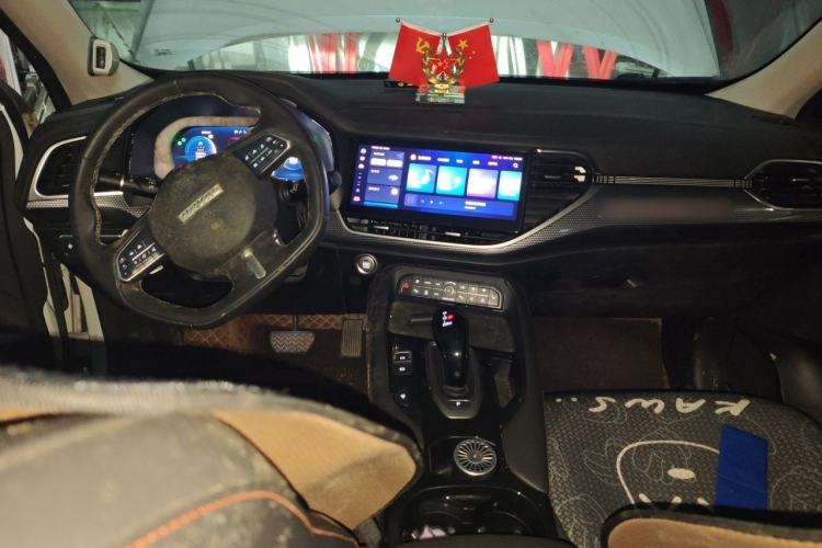Used Haval F7 2020 2.0T All-Wheel Drive iJoy Center Console