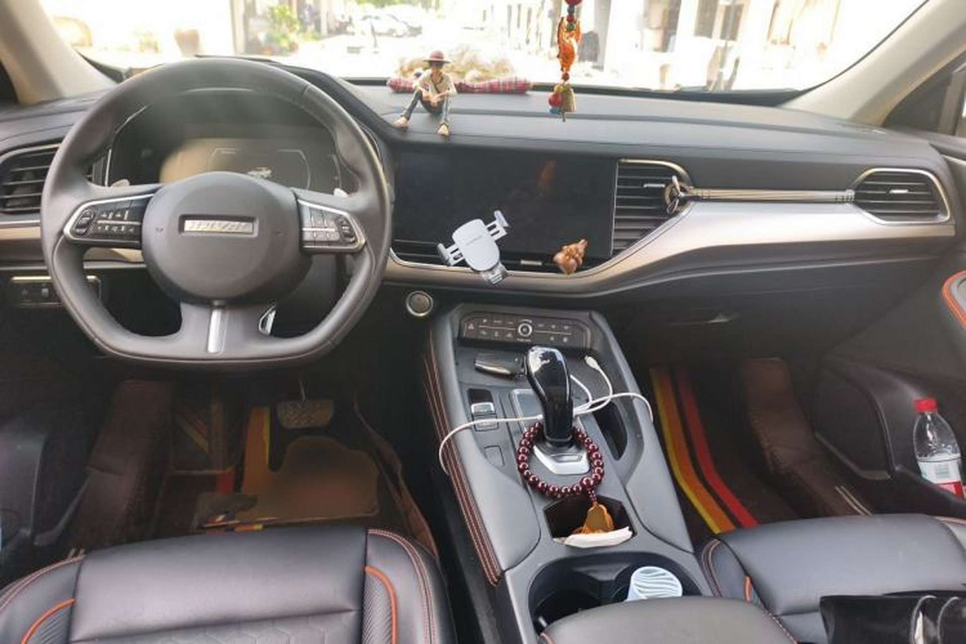 Used Haval F7 2020 1.5T Two-Wheel Drive i-Trend Center Console