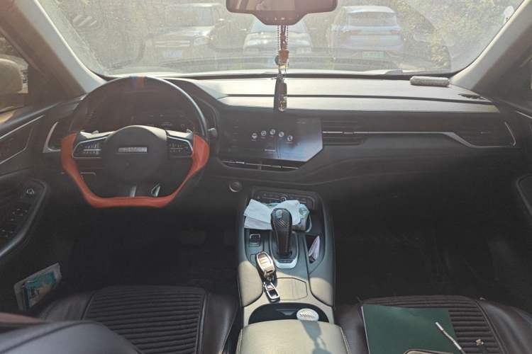 Used Haval F7 2020 1.5T Two-Wheel Drive i-Type Center Console