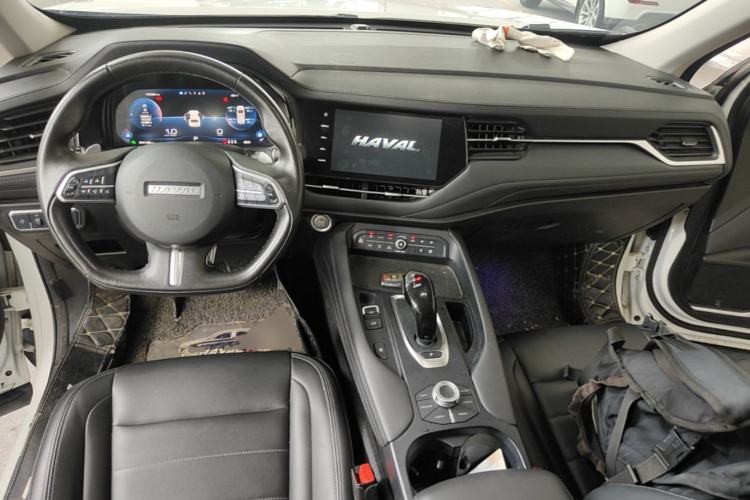 Used Haval F7 2020 1.5T Two-Wheel Drive i-Trend Center Console
