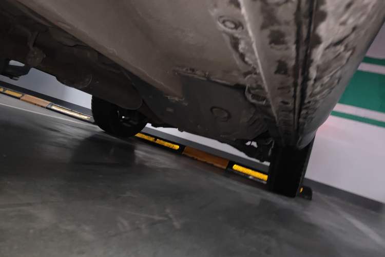 Used Haval F7 2020 1.5T Two-Wheel Drive i-Trend Chassis Front Left