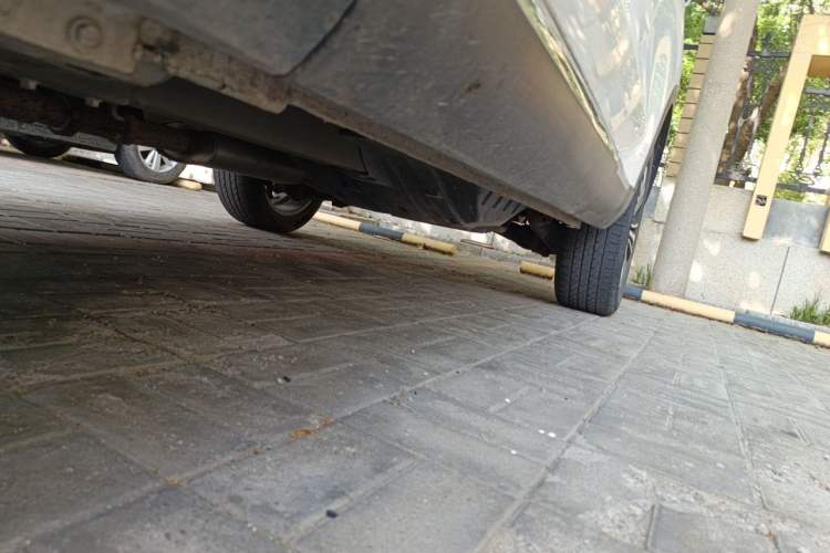 Used Haval F7 2020 2.0T Two-Wheel Drive i-Van Chassis Front Left