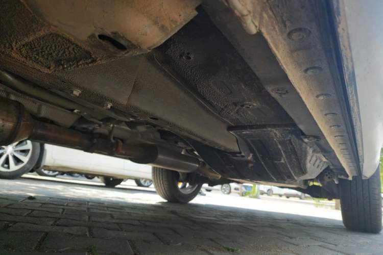 Used Haval F7 2020 2.0T Two-Wheel Drive i-Van Chassis Front Left