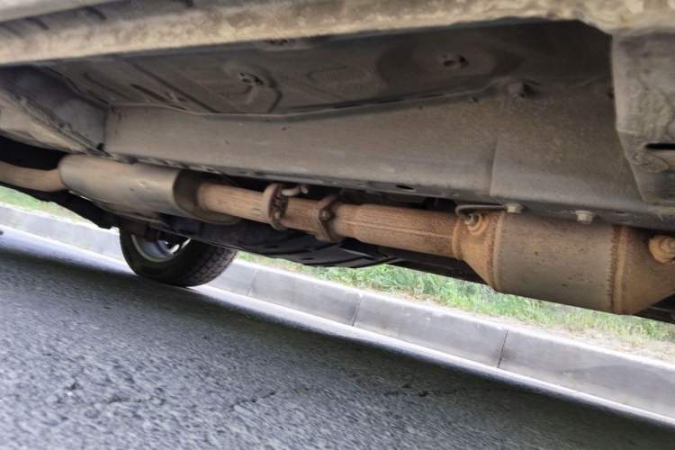 Used Haval F7 2020 2.0T Two-Wheel Drive i-Van Chassis Front Right