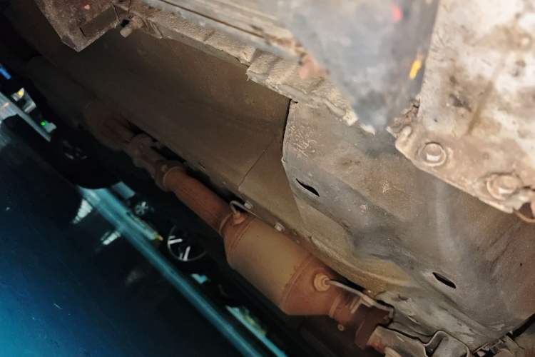 Used Haval F7 2020 2.0T Two-Wheel Drive i-Van Chassis Front Right
