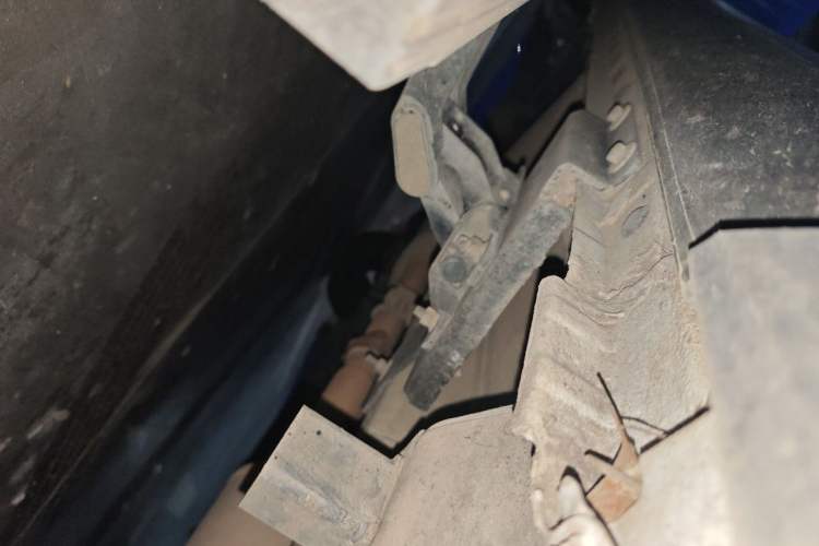 Used Haval F7 2020 2.0T All-Wheel Drive iJoy Chassis Front Right