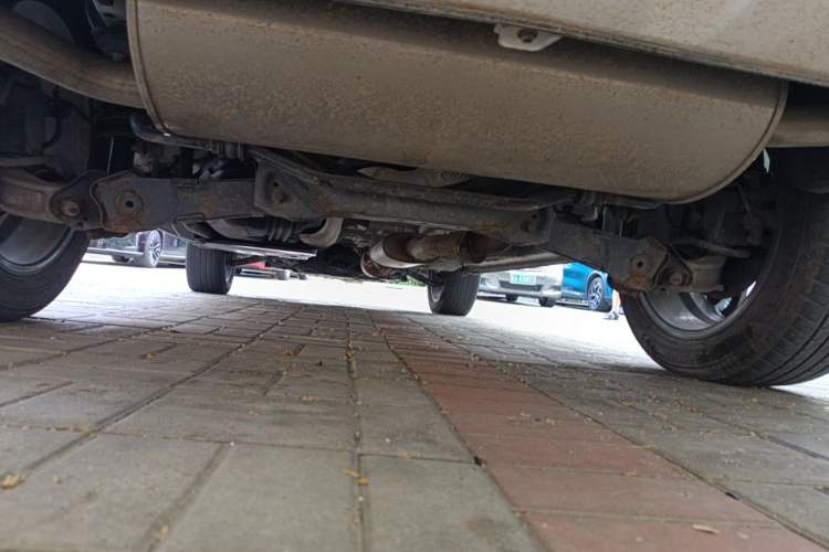 Used Haval F7 2020 2.0T Two-Wheel Drive i-Van Chassis Rear