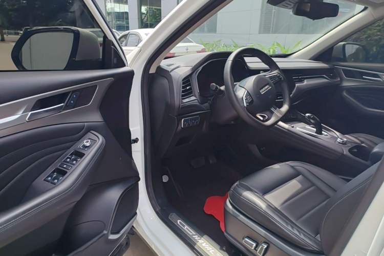 Used Haval F7 2020 1.5T Two-Wheel Drive i-Trend Driver Seat