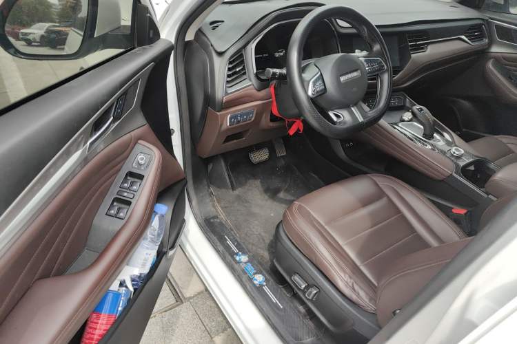 Used Haval F7 2020 2.0T All-Wheel Drive iJoy Driver Seat