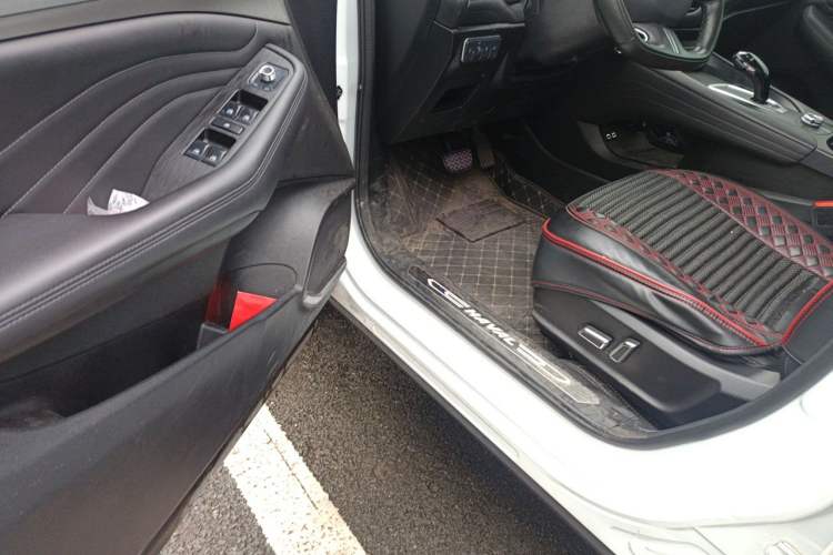 Used Haval F7 2020 1.5T Two-Wheel Drive i-Trend Driver Seat