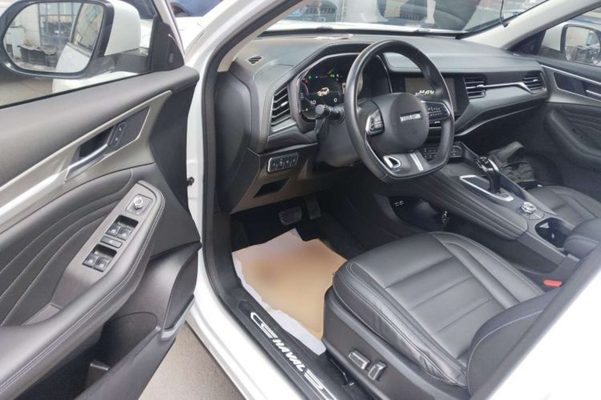 Used Haval F7 2020 2.0T Two-Wheel Drive i-Van Driver Seat