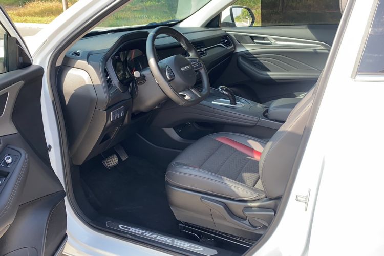 Used Haval F7 2020 1.5T Two-Wheel Drive iCool Driver Seat