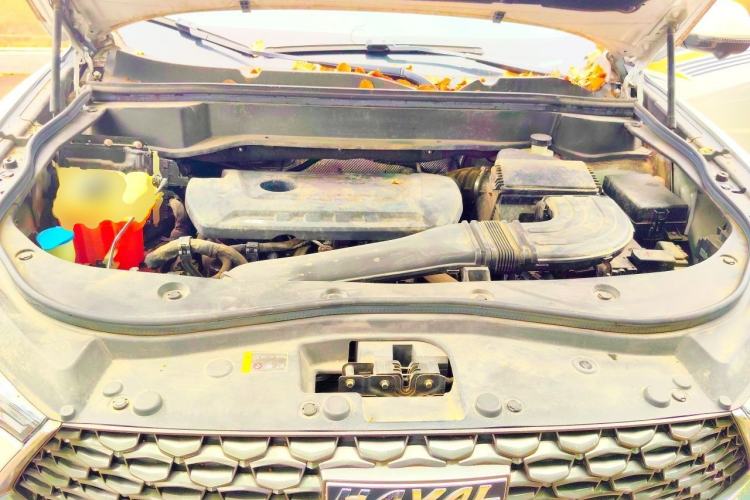 Used Haval F7 2020 2.0T All-Wheel Drive iJoy Engine Bay