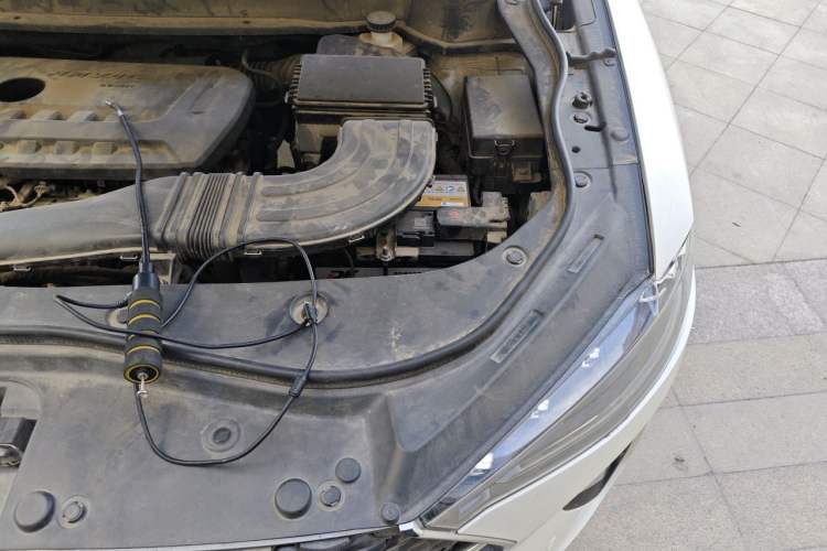 Used Haval F7 2020 2.0T All-Wheel Drive iJoy Engine Bay Left