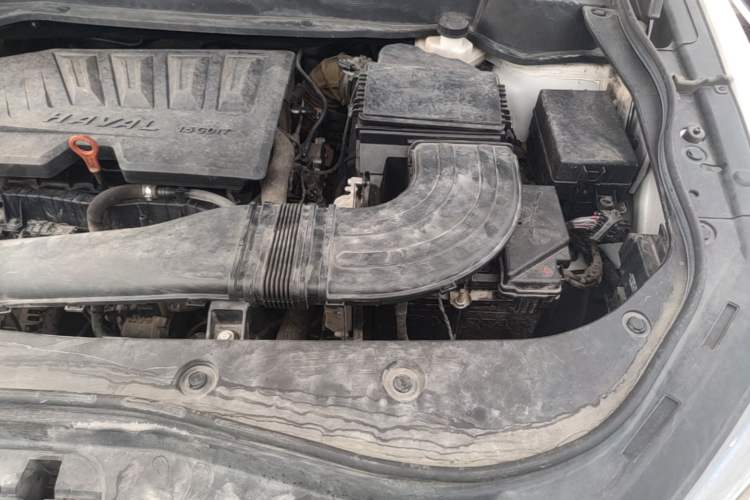 Used Haval F7 2020 1.5T Two-Wheel Drive i-Type Engine Bay Left