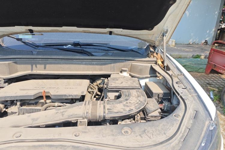 Used Haval F7 2020 1.5T Two-Wheel Drive i-Type Engine Bay Left