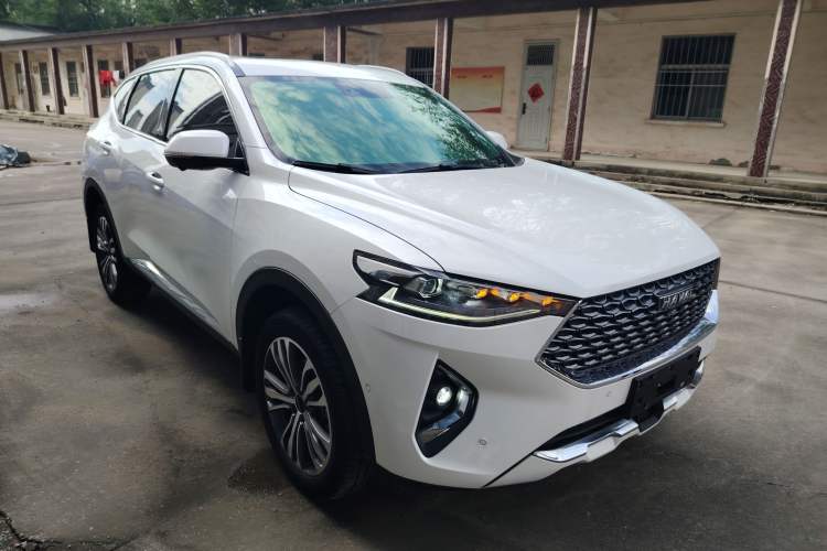 Used Haval F7 2020 2.0T Two-Wheel Drive i-Van Exterior 2