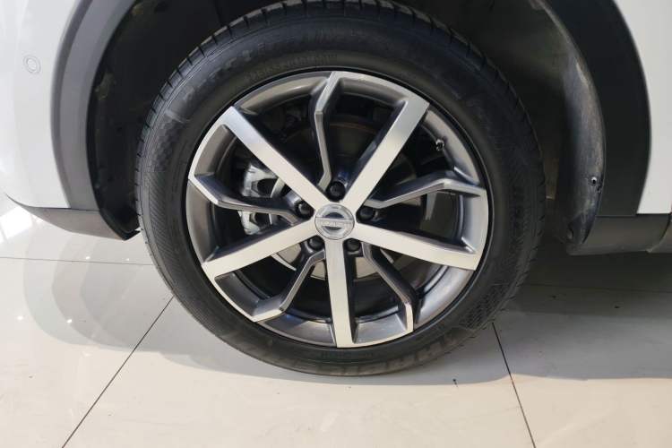 Used Haval F7 2020 1.5T Two-Wheel Drive i-Trend Exterior 4