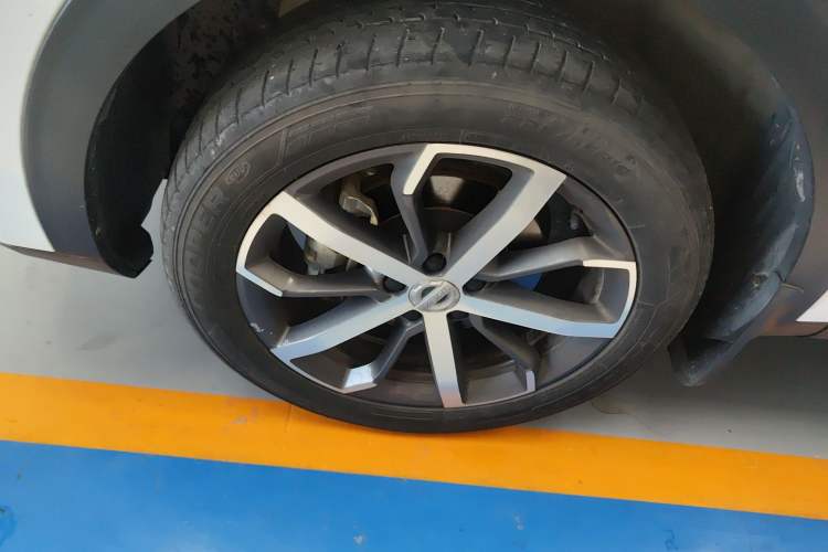 Used Haval F7 2020 1.5T Two-Wheel Drive i-Trend Exterior 4
