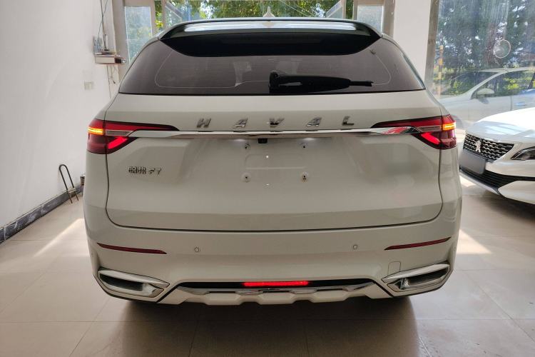 Used Haval F7 2020 1.5T Two-Wheel Drive i-Trend Exterior 4