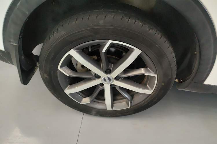 Used Haval F7 2020 1.5T Two-Wheel Drive i-Trend Exterior 5