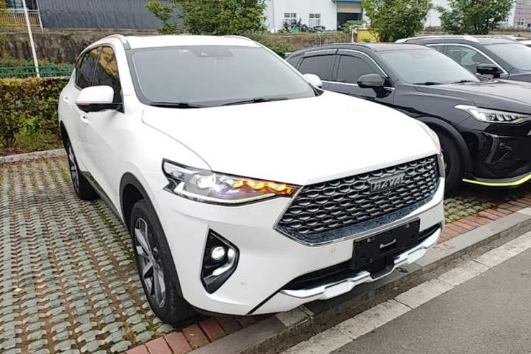 Used Haval F7 2020 1.5T Two-Wheel Drive i-Trend Front Right 45 Deg