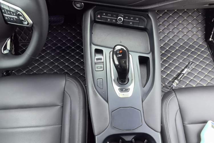 Used Haval F7 2020 1.5T Two-Wheel Drive i-Type Gear Lever