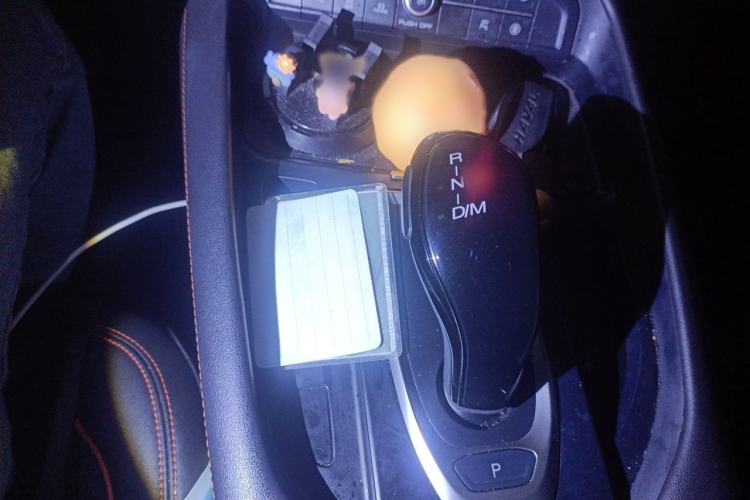Used Haval F7 2020 1.5T Two-Wheel Drive i-Type Gear Lever