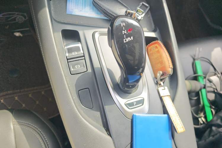 Used Haval F7 2020 1.5T Two-Wheel Drive i-Type Gear Lever