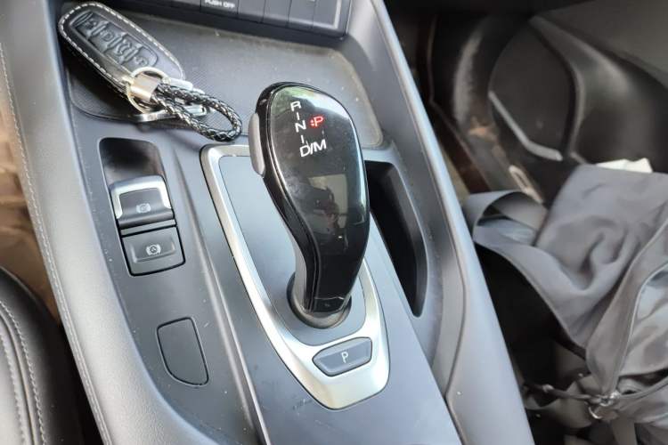 Used Haval F7 2020 1.5T Two-Wheel Drive iCool Gear Lever
