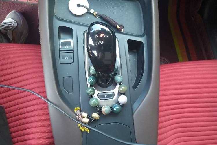 Used Haval F7 2020 1.5T Two-Wheel Drive i-Type Gear Lever