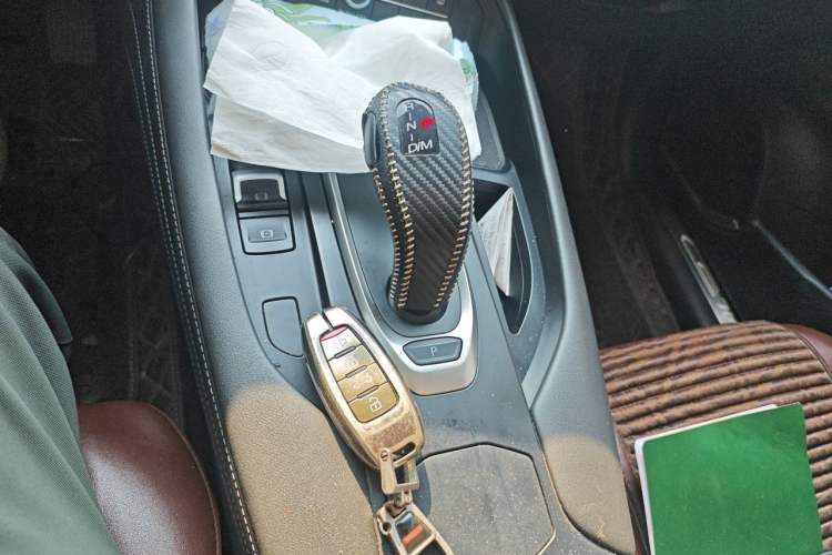 Used Haval F7 2020 1.5T Two-Wheel Drive i-Type Gear Lever