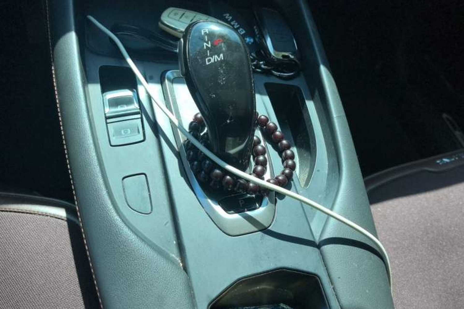 Used Haval F7 2020 2.0T Two-Wheel Drive i-Active Gear Lever