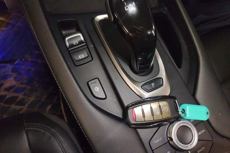 Used Haval F7 2020 1.5T Two-Wheel Drive i-Trend Gear Lever