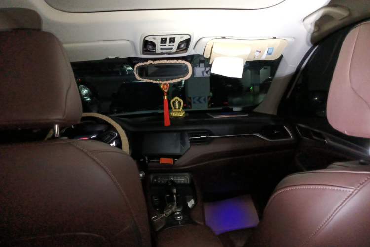 Used Haval F7 2020 2.0T All-Wheel Drive iJoy Headliner