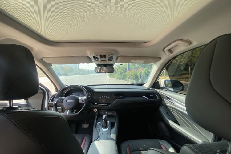 Used Haval F7 2020 1.5T Two-Wheel Drive iCool Headliner